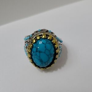Turquoise Silver & Gold Ring (Costume Jewelry)